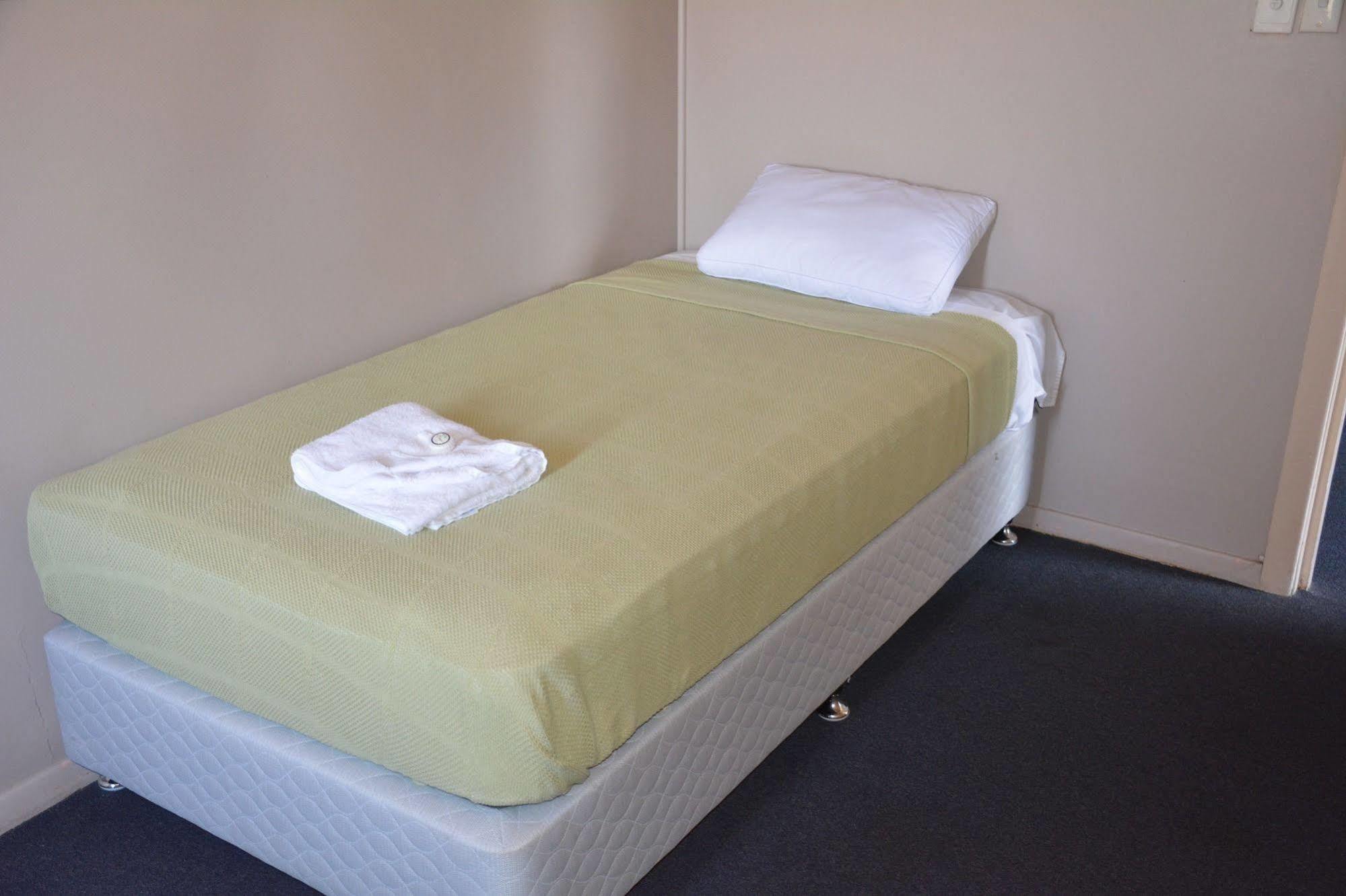 آير The Burdekin Hotel المظهر الخارجي الصورة